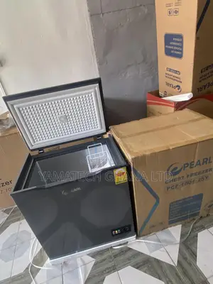 Pearl 150 Litre Chest Freezer With Mirror Design