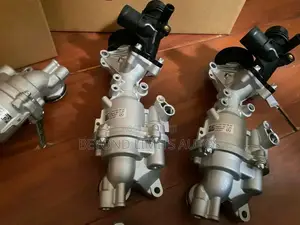 Mercedes Benz Engine Cooling Water Pump for C-Class,E-Class