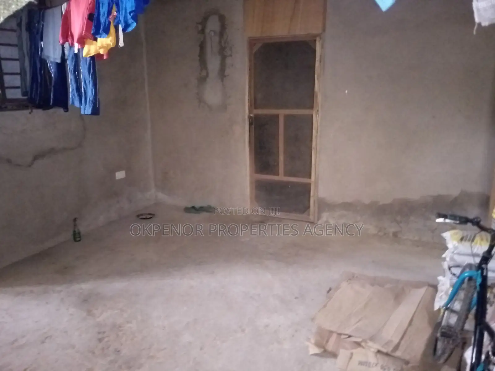 6bdrm House in Afienya, Tema Metropolitan for sale