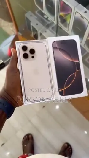 New Apple iPhone 16 Pro Max 256 GB Gold