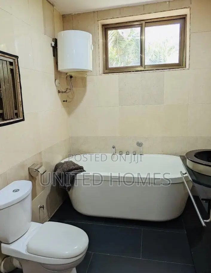 8 Bedrooms for Rent at Cantonment