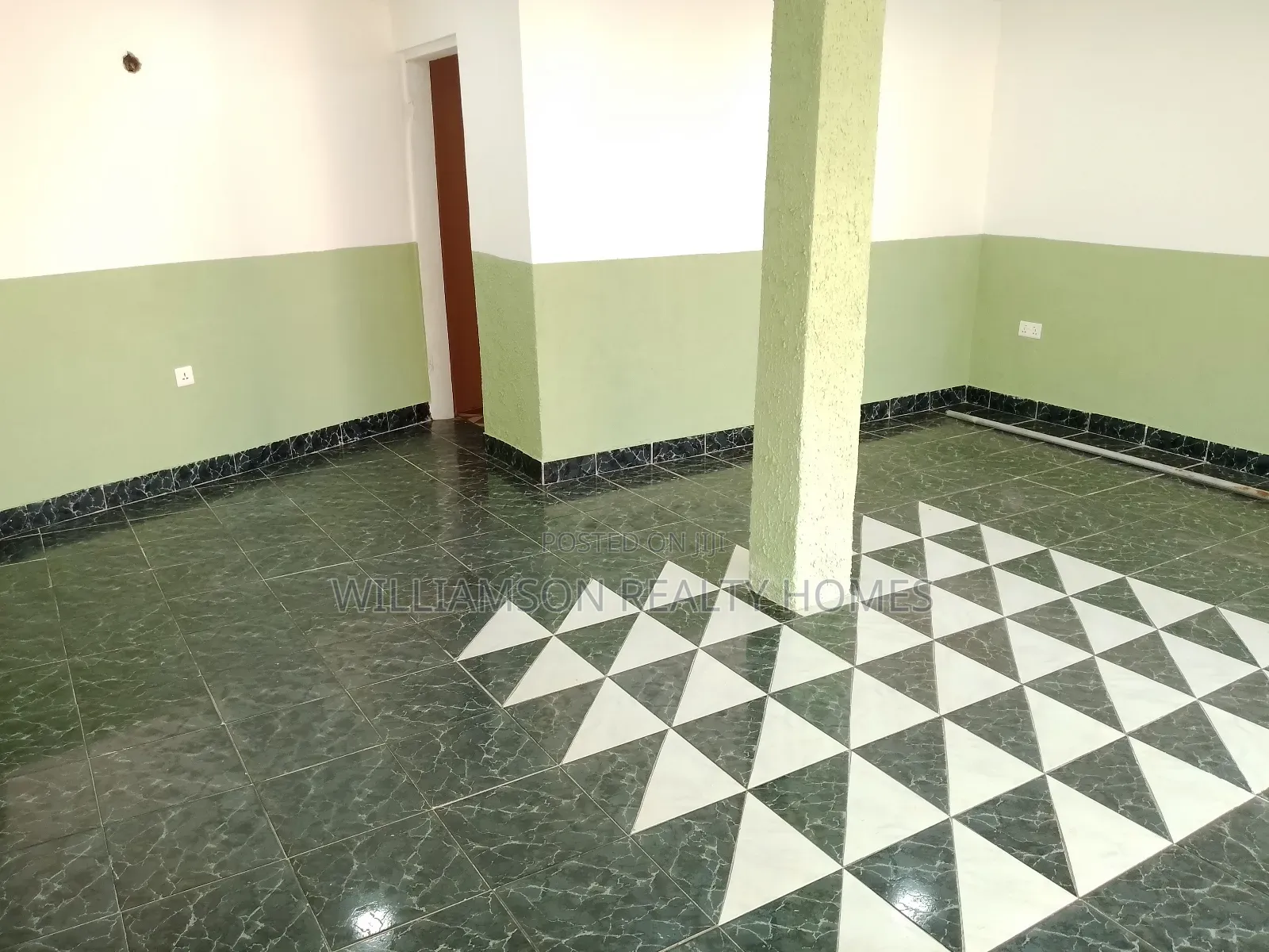 Ground Floor Double Shop/Office Space/Warehouse,Spintex