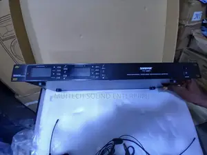 Shure Wireless Microphone( 2 in 1)