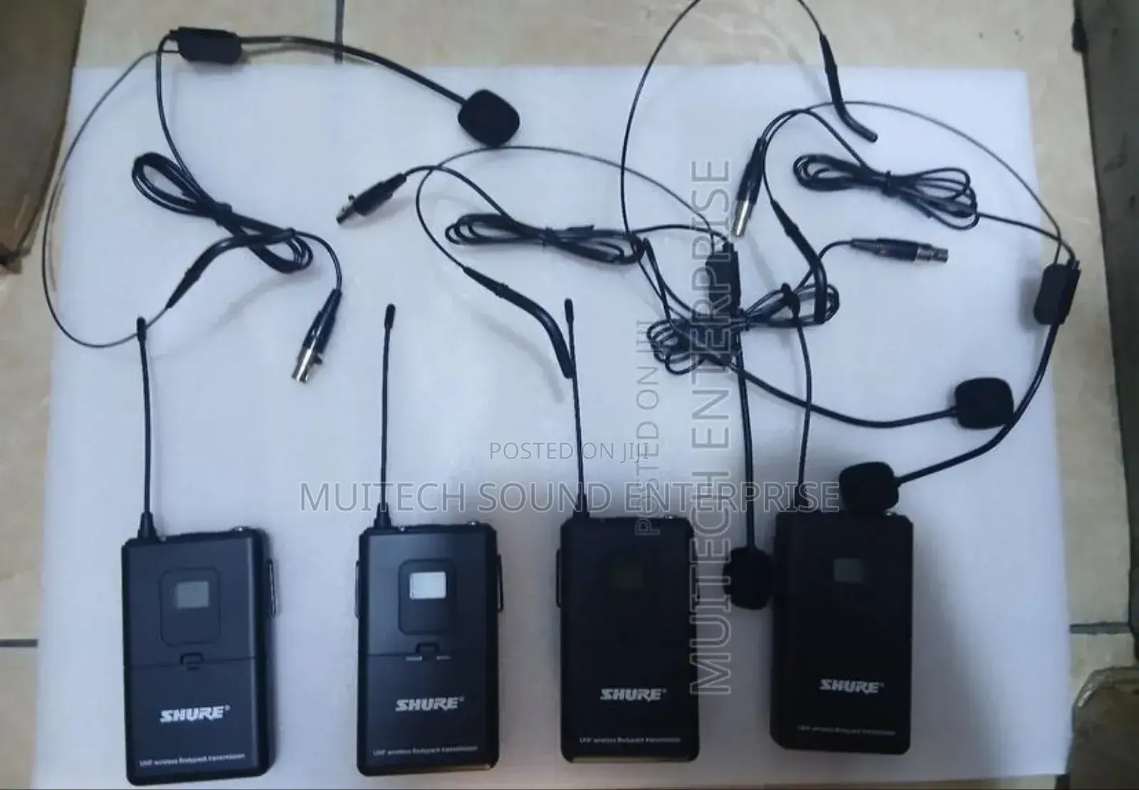 Headsets and Lapel Wireless Microphone (4 in 1)