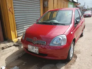 Photo - Toyota Yaris 1.3 2006 Red