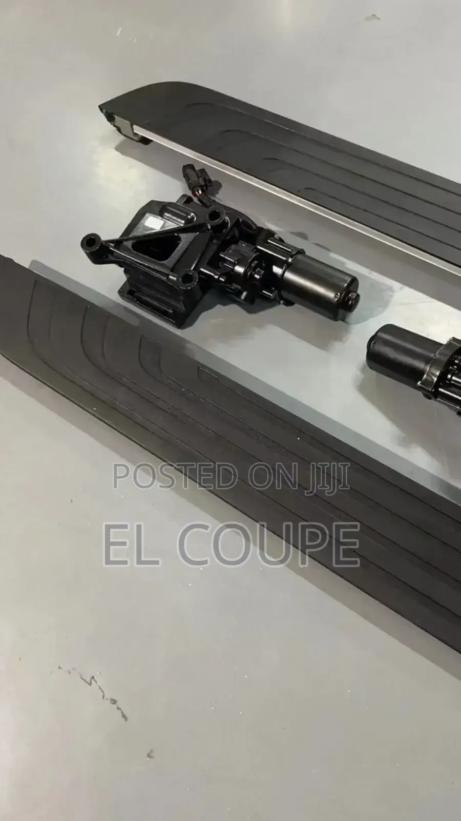 Range Rover Voque Electronic Side Steps 2017 2018 2019 2020
