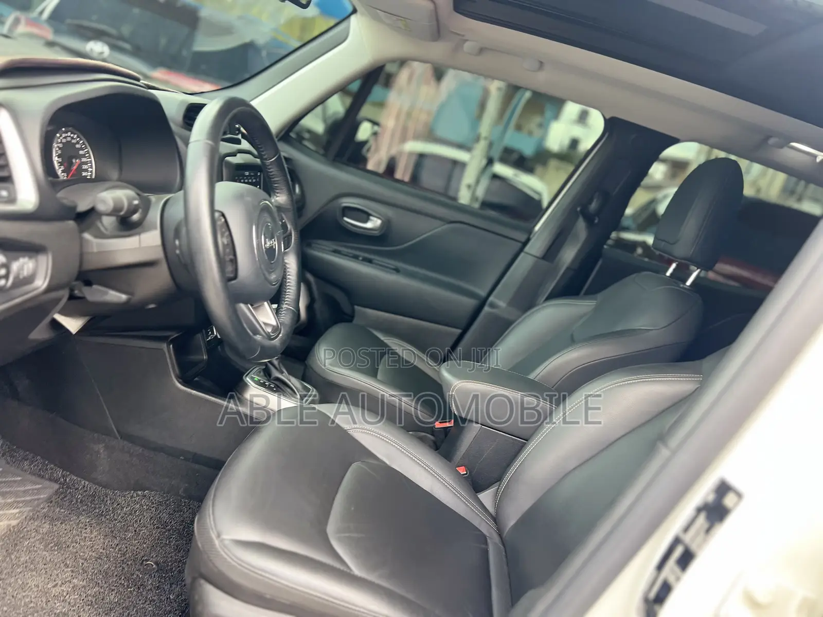 Jeep Renegade 2023 White