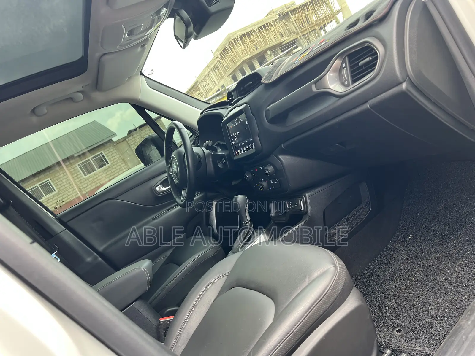 Jeep Renegade 2023 White