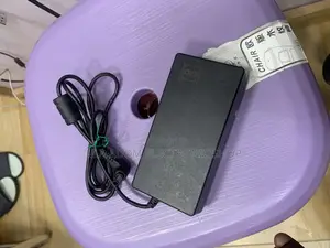 Panasonic Ag Ux180 Charger