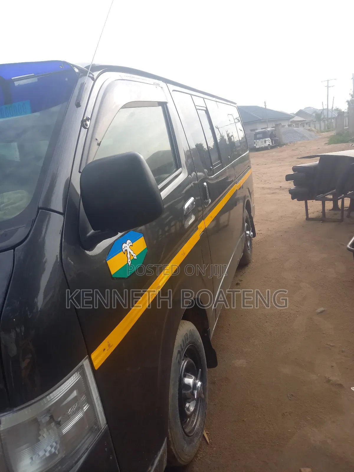 Toyota HiAce 2010 Grey