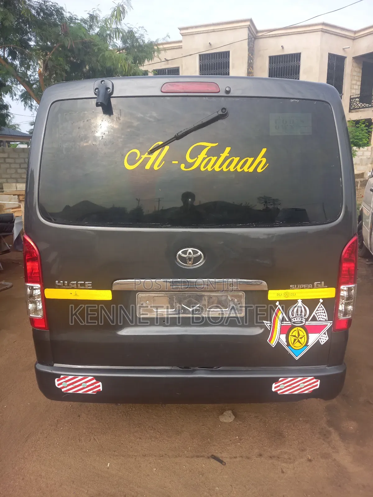 Toyota HiAce 2010 Grey