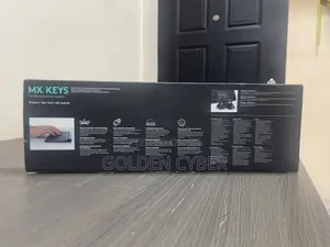 Logitech Mx Keys (French) + Palm Rest