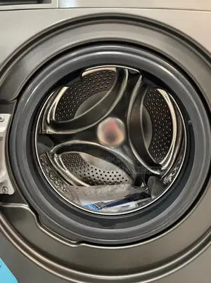 Midea 10kg Front Load Washing Machine
