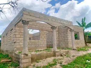 3bdrm House in Lakuza Area.  for sale