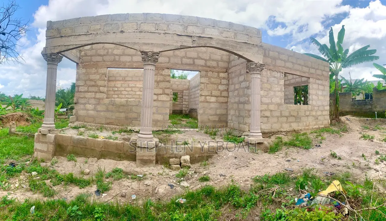 3bdrm House in Lakuza Area.  for sale