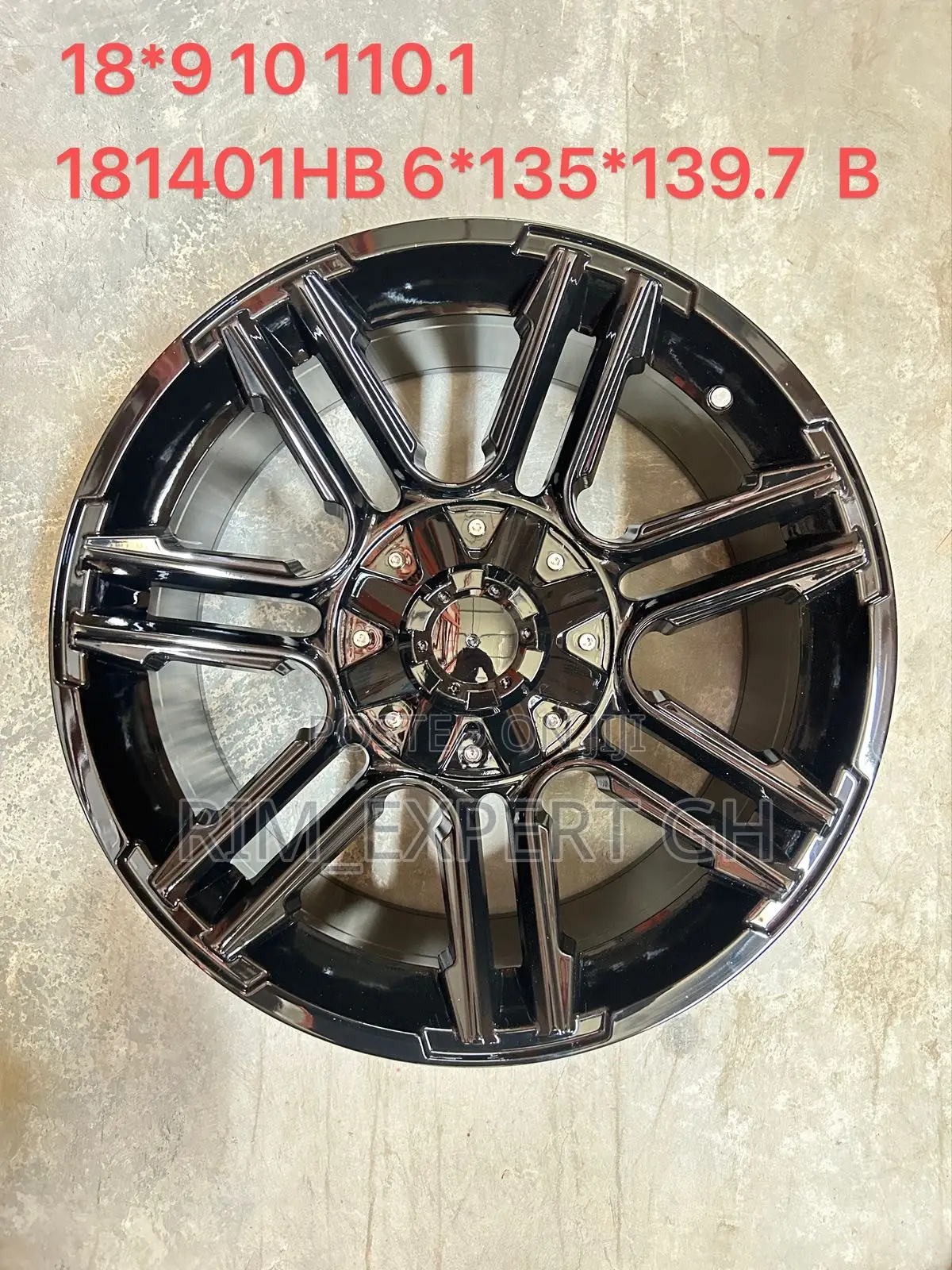 Toyota Hilux Rim 18 Black
