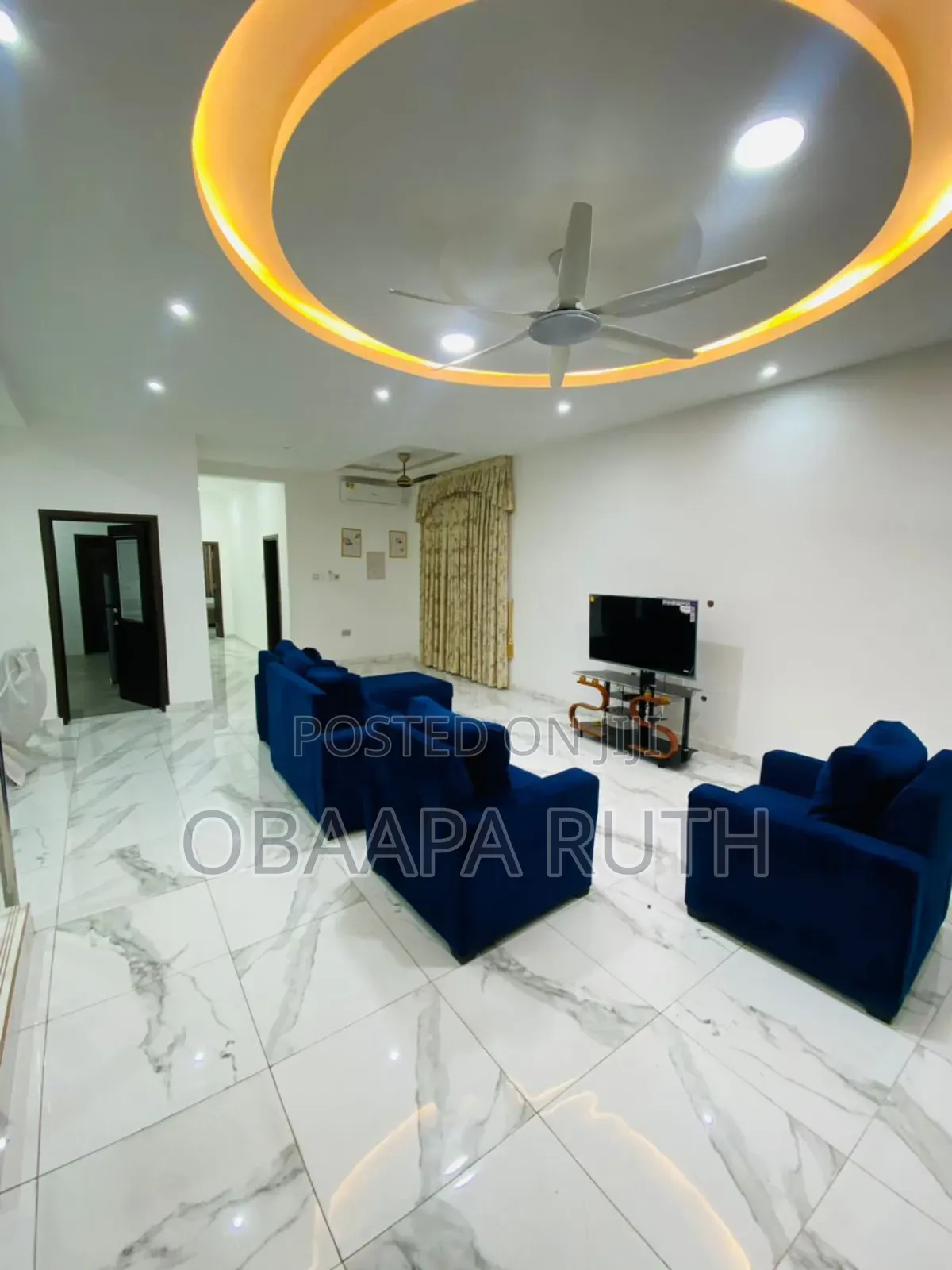 Furnished 4bdrm Duplex in Lakeside for rent