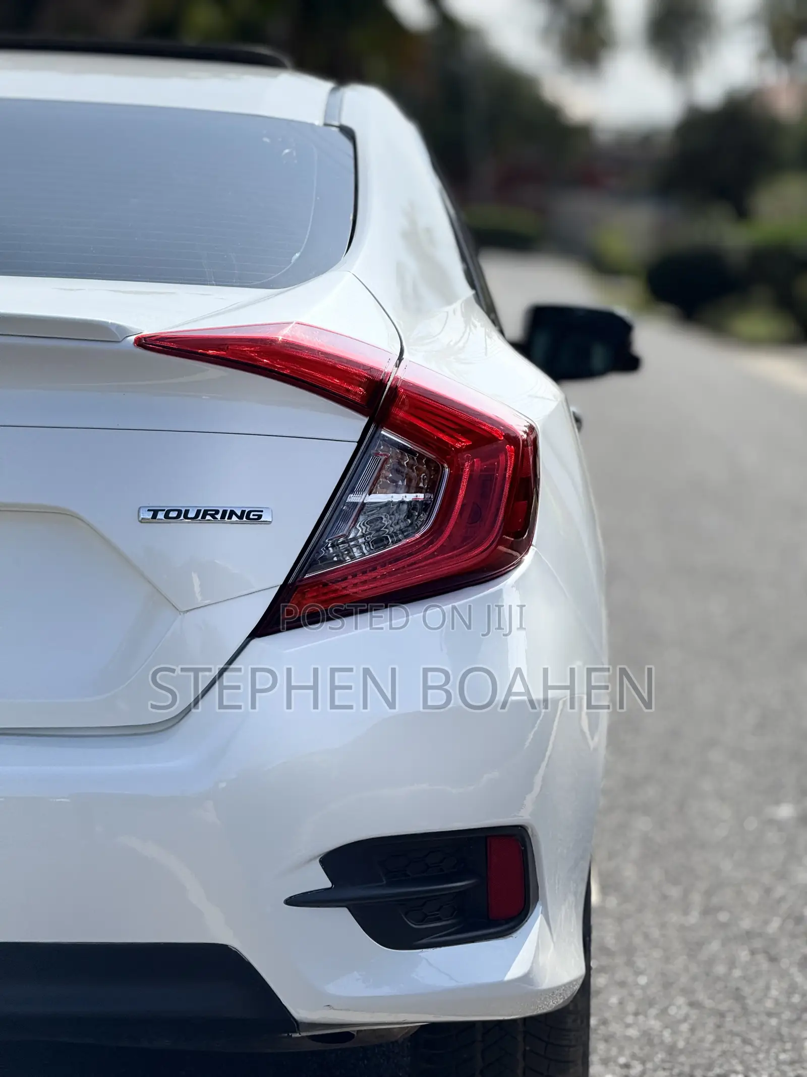 Honda Civic Touring 4dr Sedan (1.5L 4cyl) 2017 White