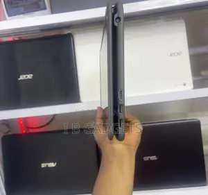 Laptop Dell Latitude 3180 4GB Intel Pentium SSD 128GB