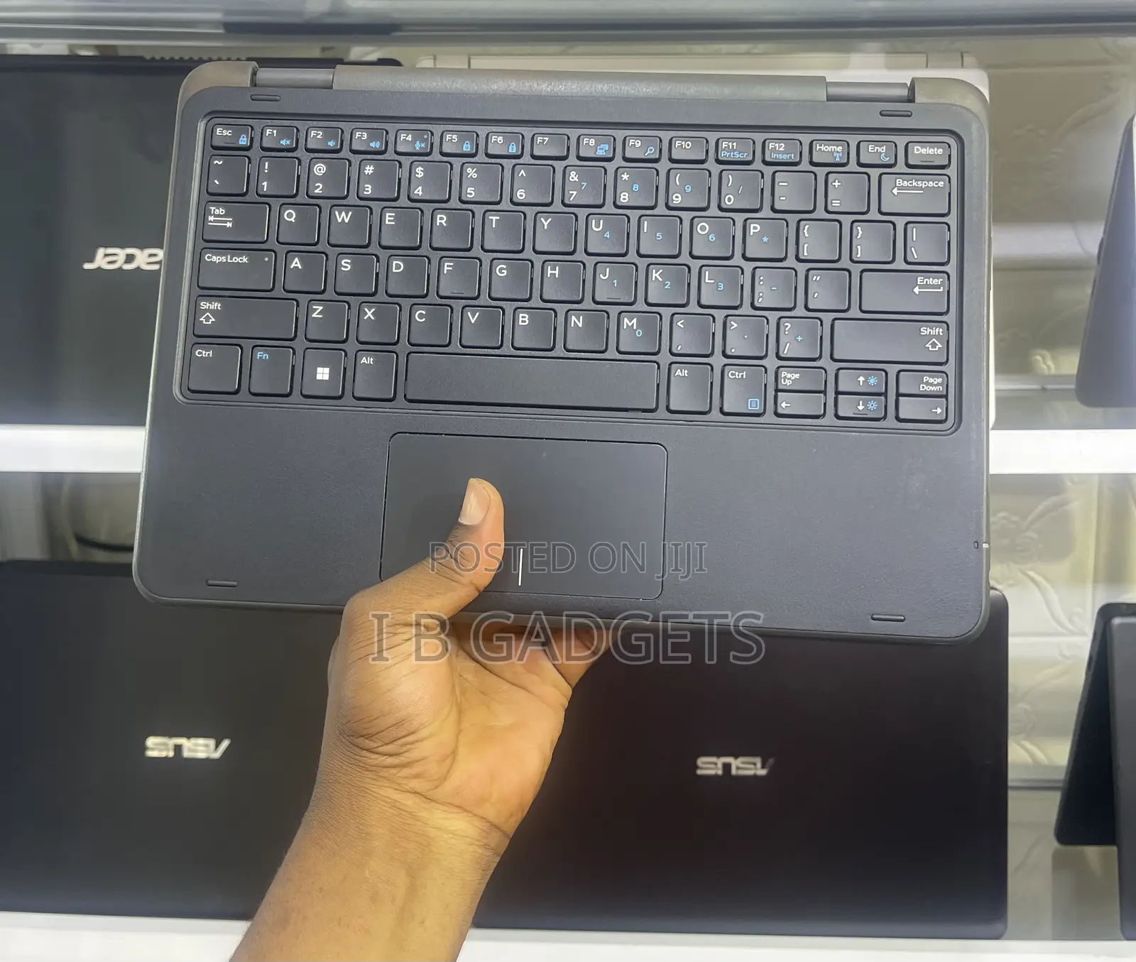 Laptop Dell Latitude 3180 4GB Intel Pentium SSD 128GB