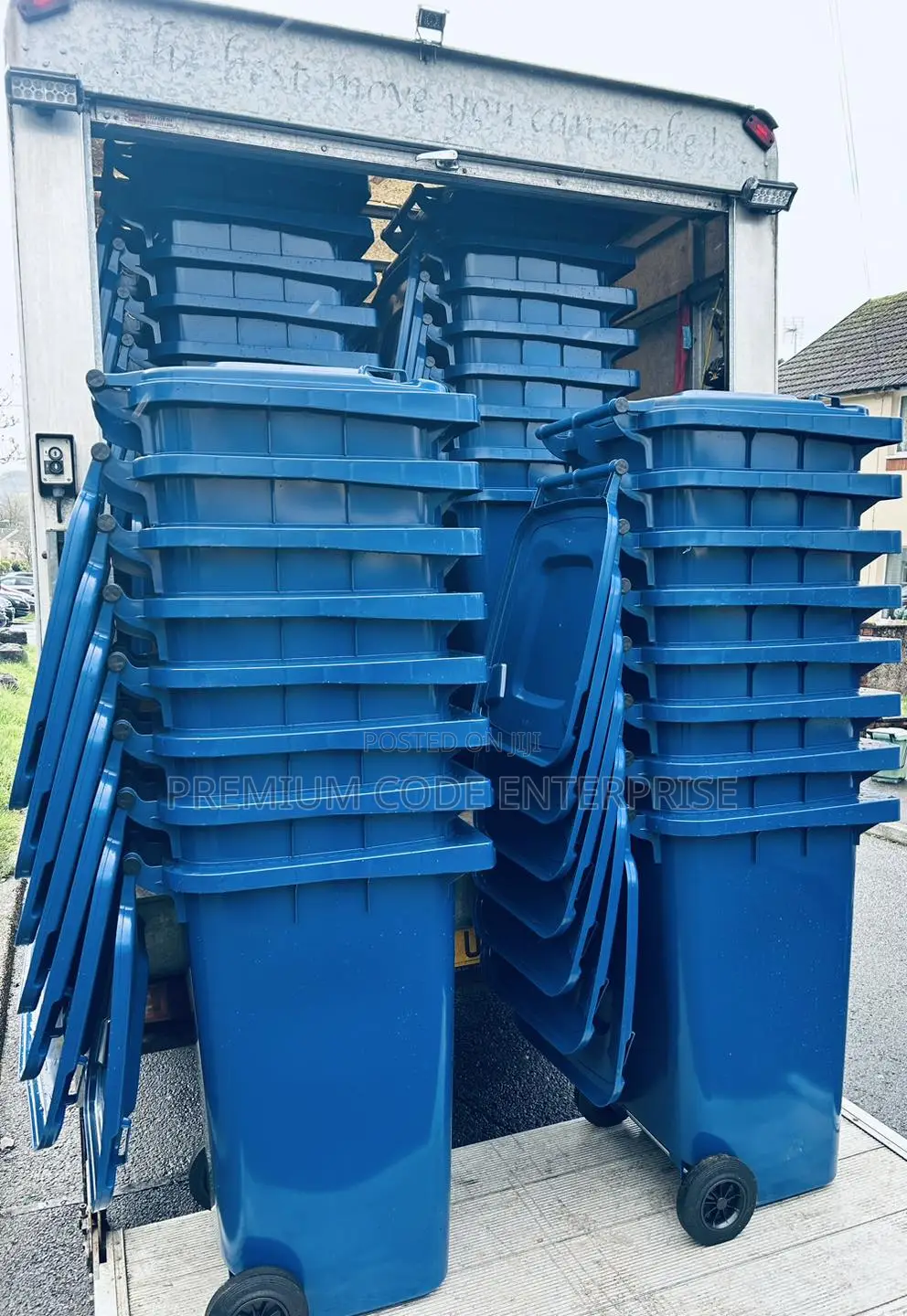 240l Plastic Dustbin With Wheels Lid