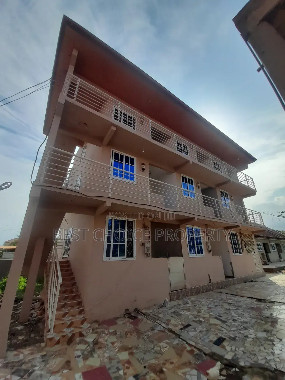 1bdrm Apartment in Oyarifa Teiman for rent