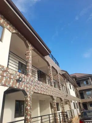1bdrm Apartment in Lakeside for rent