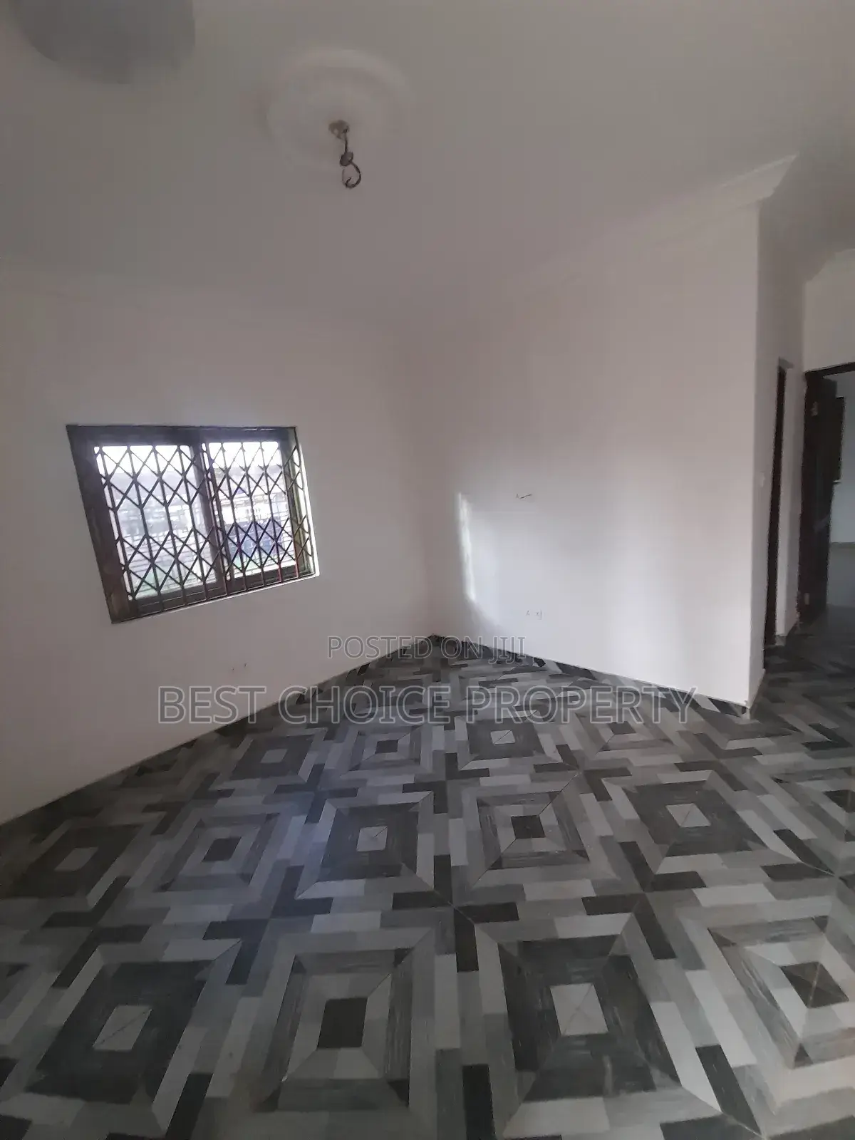 1bdrm Apartment in Lakeside for rent