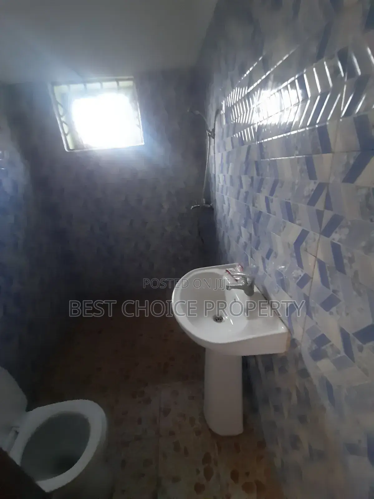 1bdrm Apartment in Lakeside for rent