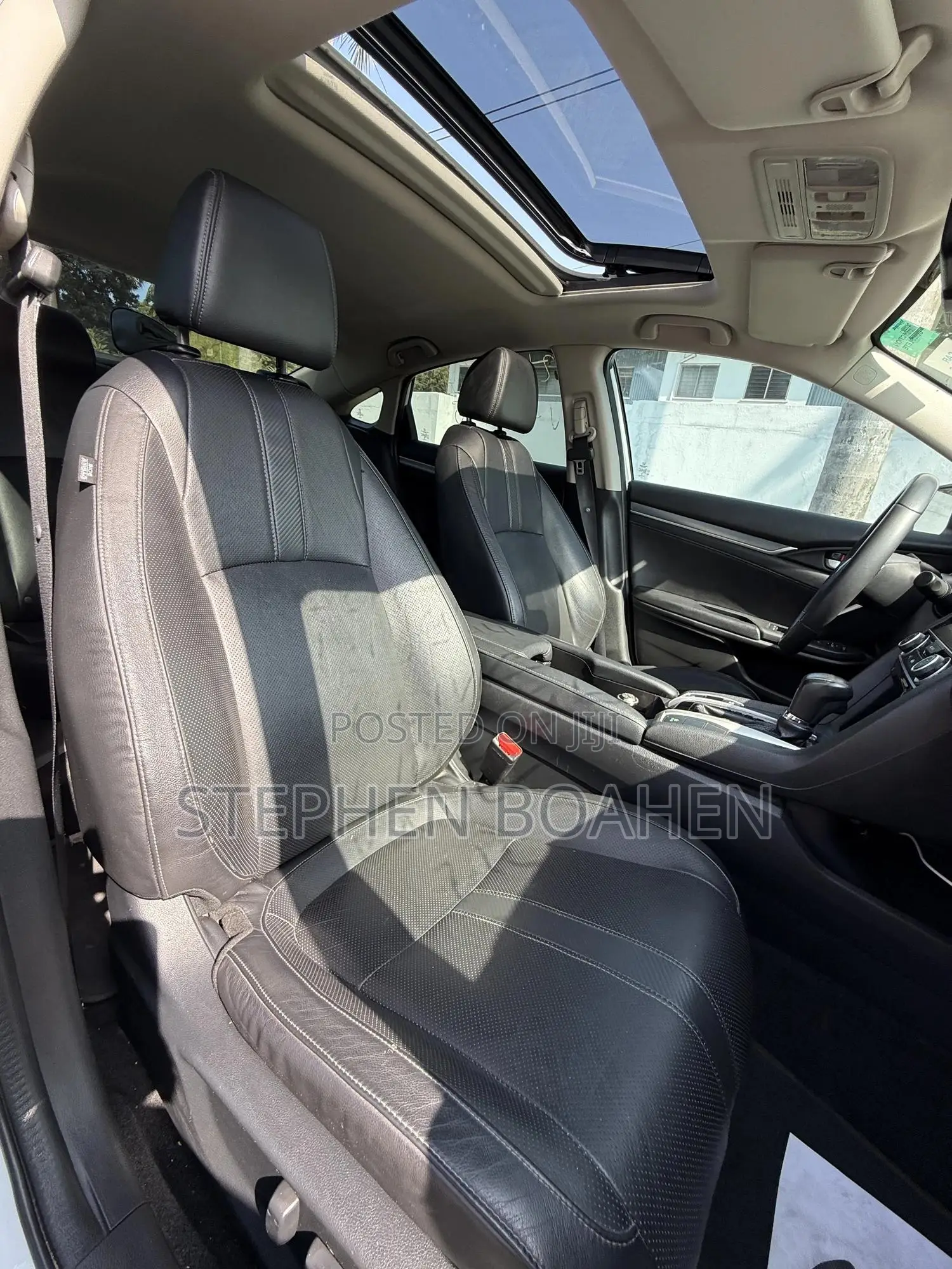 Honda Civic Touring 4dr Sedan (1.5L 4cyl) 2017 White