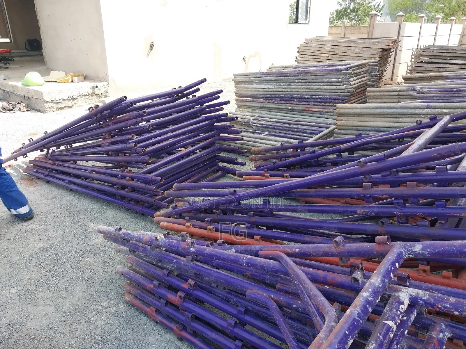 Italian Scaffold For Rent