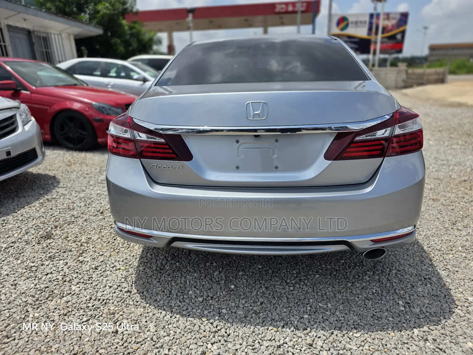 Honda Accord EX 4dr Sedan FWD (2.4L 4cyl 2A) 2017 Silver