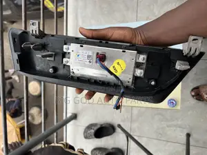 BMW F Series Screen