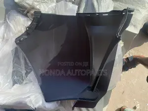 Honda CRV 2017,2018,2019,2020,2021,2022 Back Bumper Side.