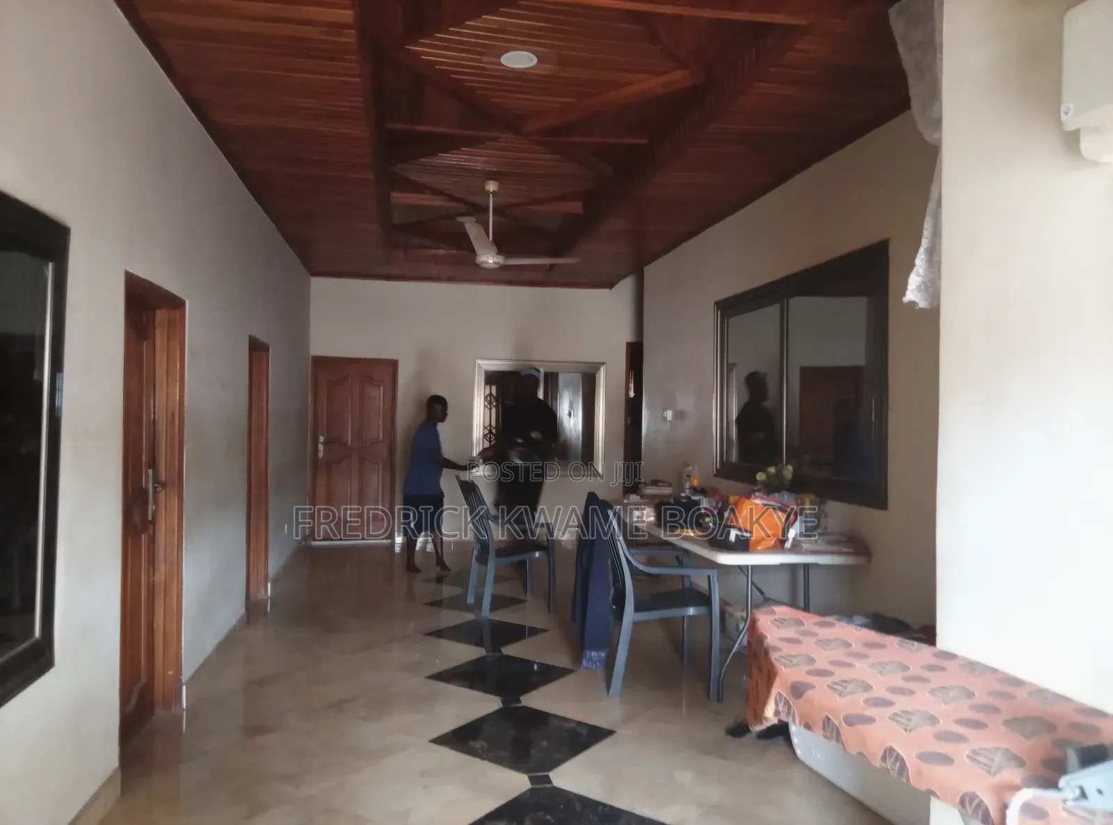 6bdrm House in Brother K Estate, Kumasi Metropolitan for sale
