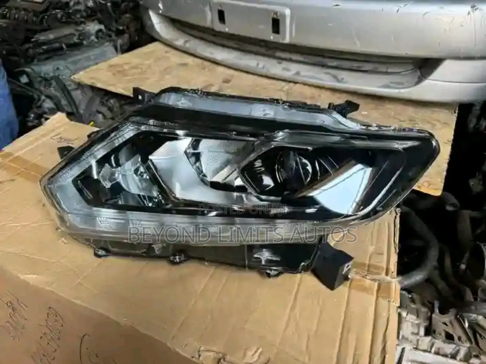 Nissan Rogue/X-Trail 2014,2015,2016 Headlight/Headlamp in Abossey Okai ...