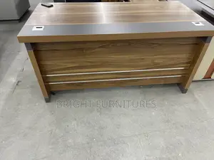 Quality and Durable Office Desk With Mobile Side Drawers