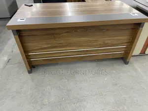 Quality and Durable Office Desk With Mobile Side Drawers