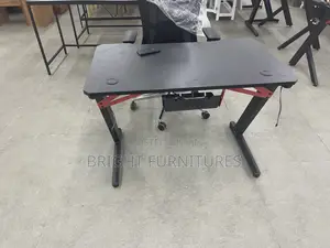 Gaming Table With Chair