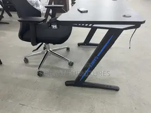 Gaming Table With Chair