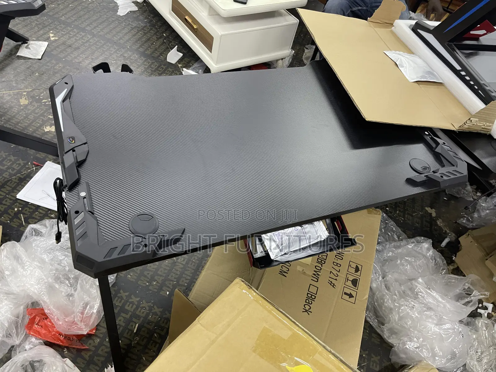 Gaming Table With Chair