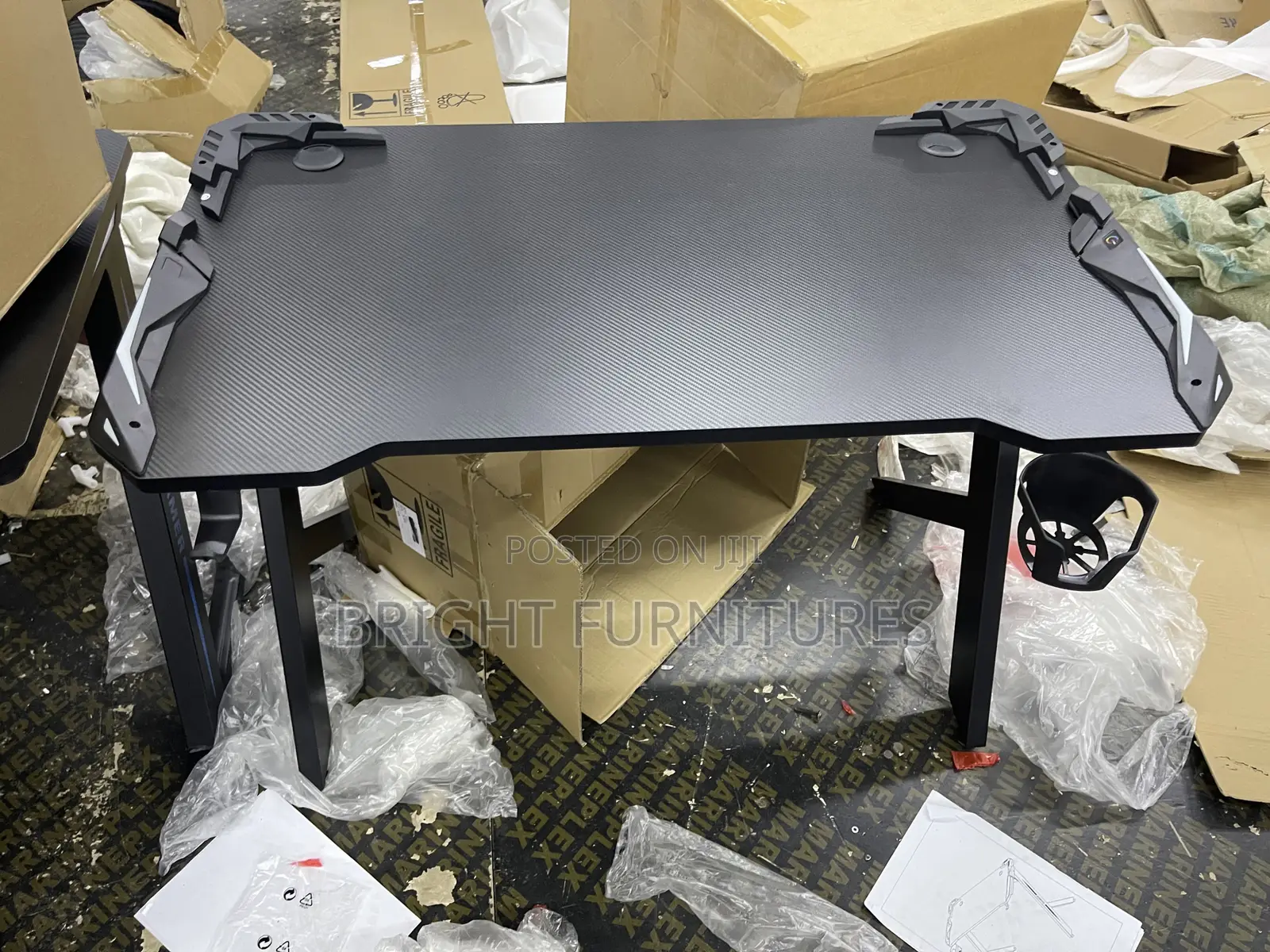 Gaming Table With Chair