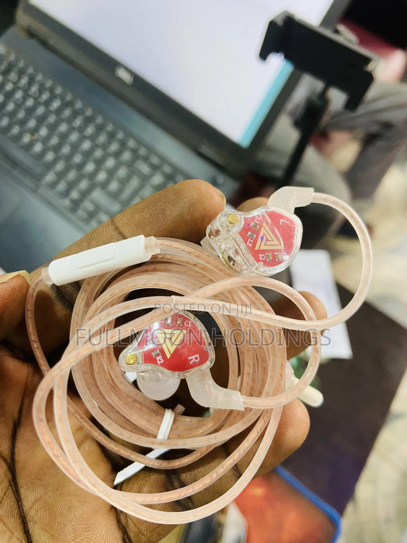 Qkz In-ear Wired Earphones Monitor Headphones Hifi