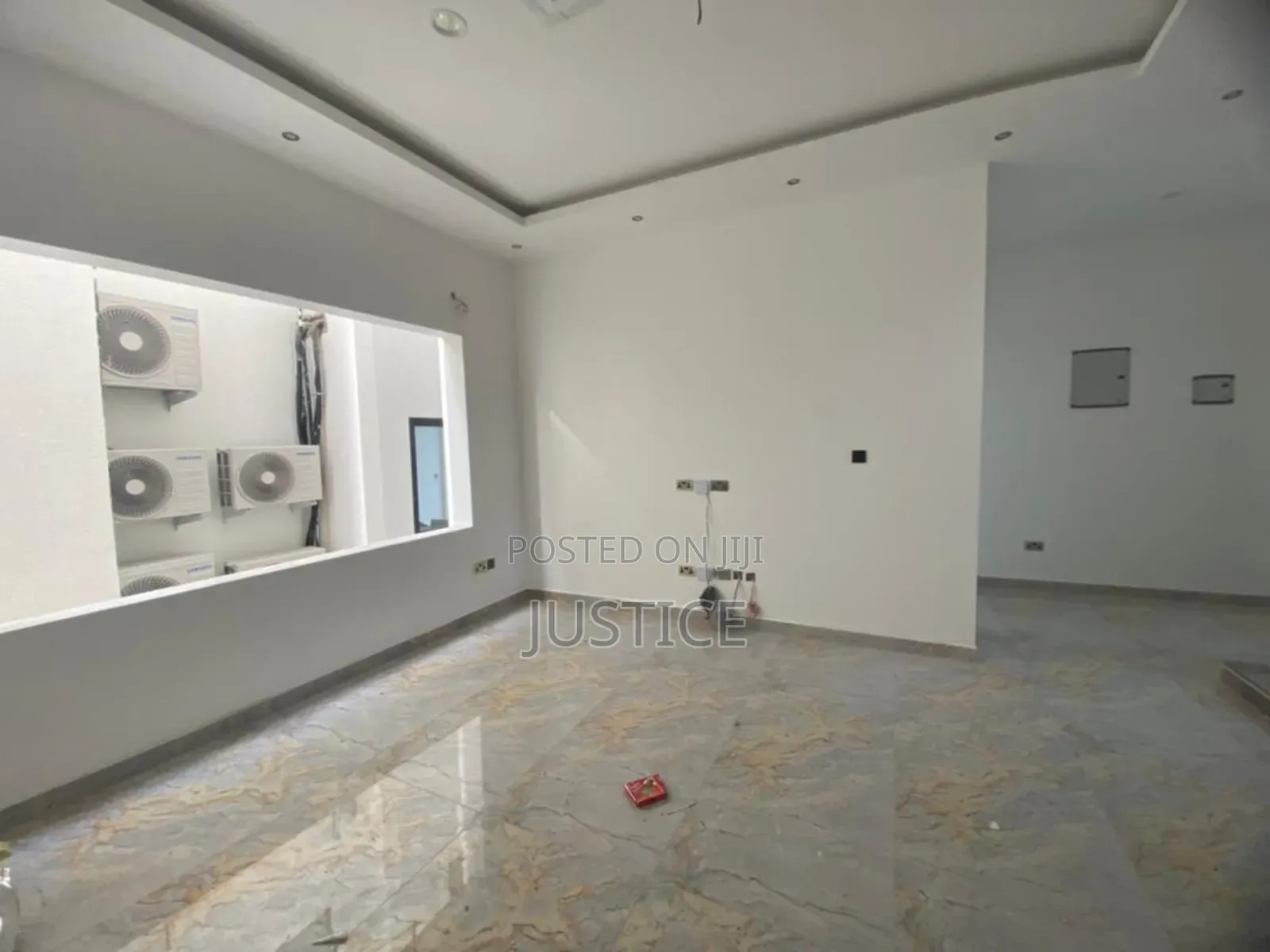 4bdrm Duplex in East Legon, American House for sale