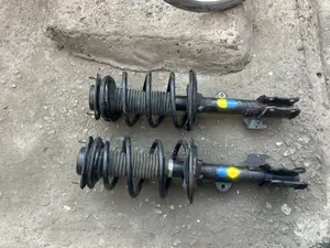 Toyota Highlander 2007 2008 Complete Front Shock Absorbers
