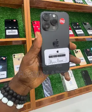 Apple iPhone 14 Pro 256 GB Black