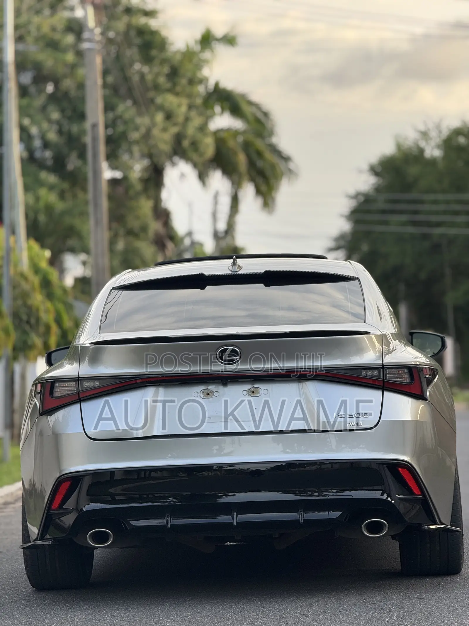 Lexus IS 2022 Ivory