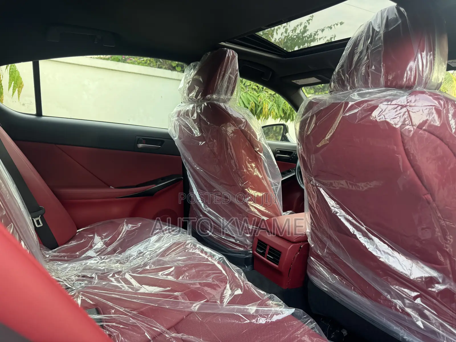 Lexus IS 2022 Ivory