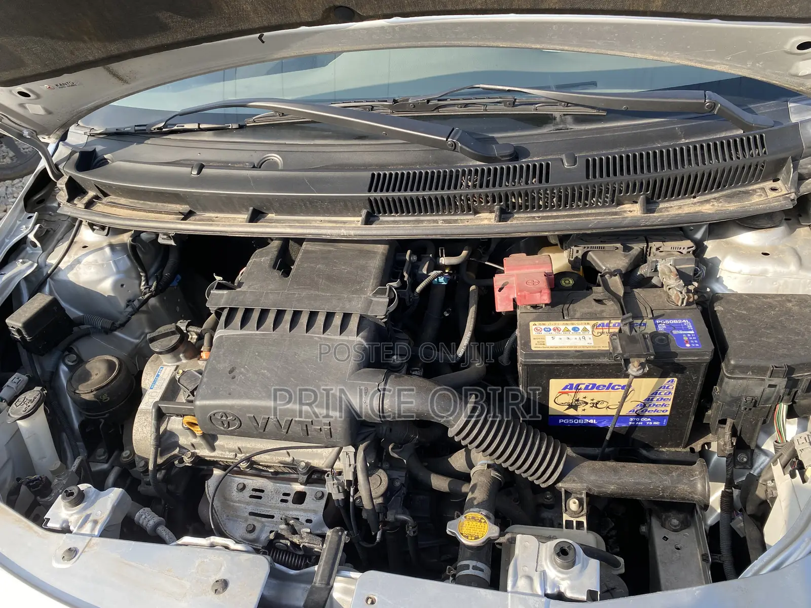 Toyota Belta 2010 Silver