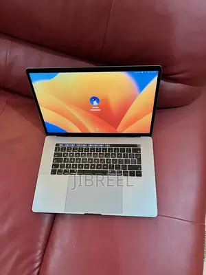 Laptop Apple MacBook Pro 2017 16GB Intel Core I7 SSD 1T